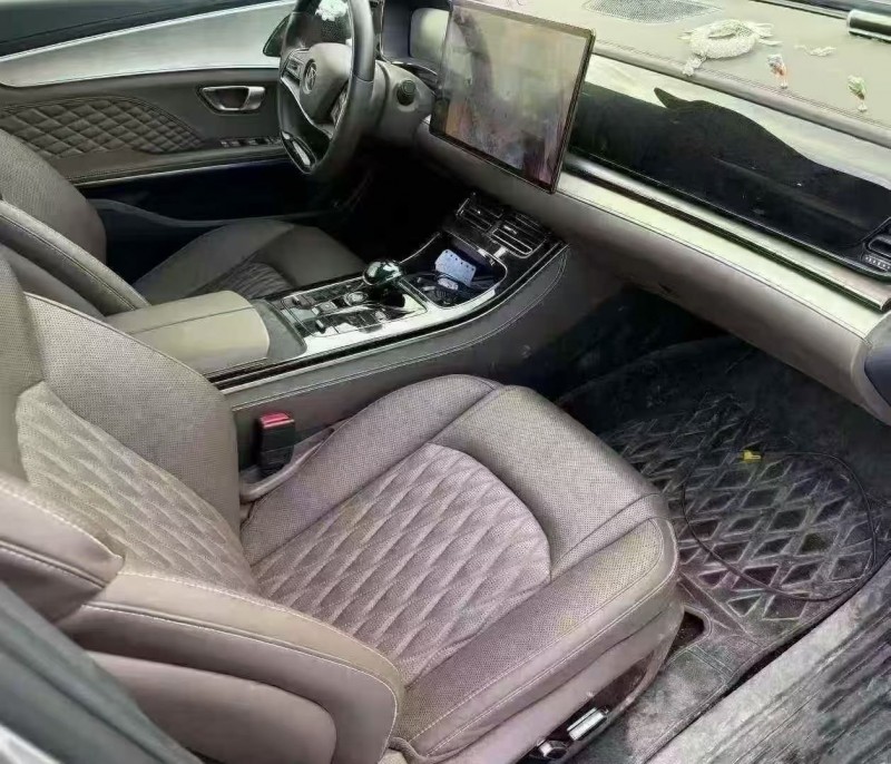 汕头23年比亚迪汉4