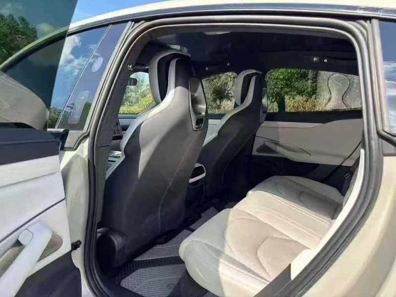 常州24年小米SU76