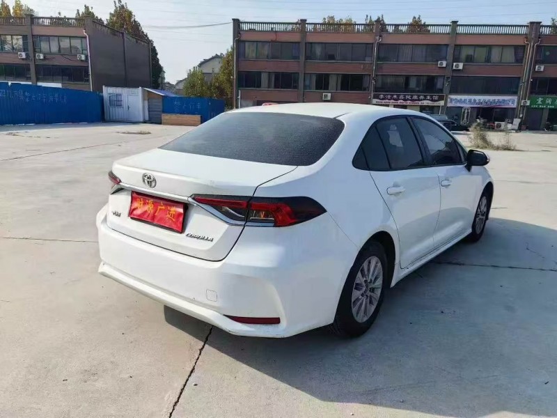 枣庄22年丰田卡罗拉8