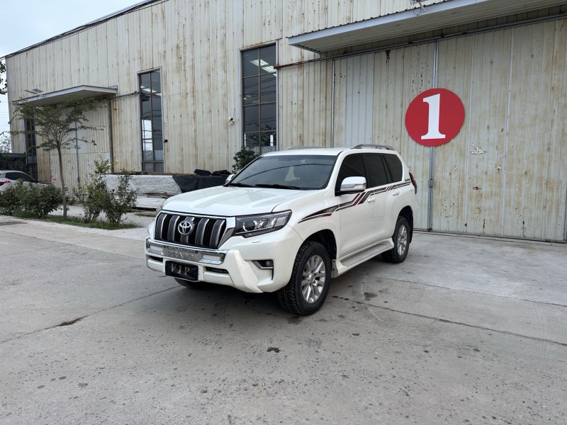 徐州17年丰田普拉多2