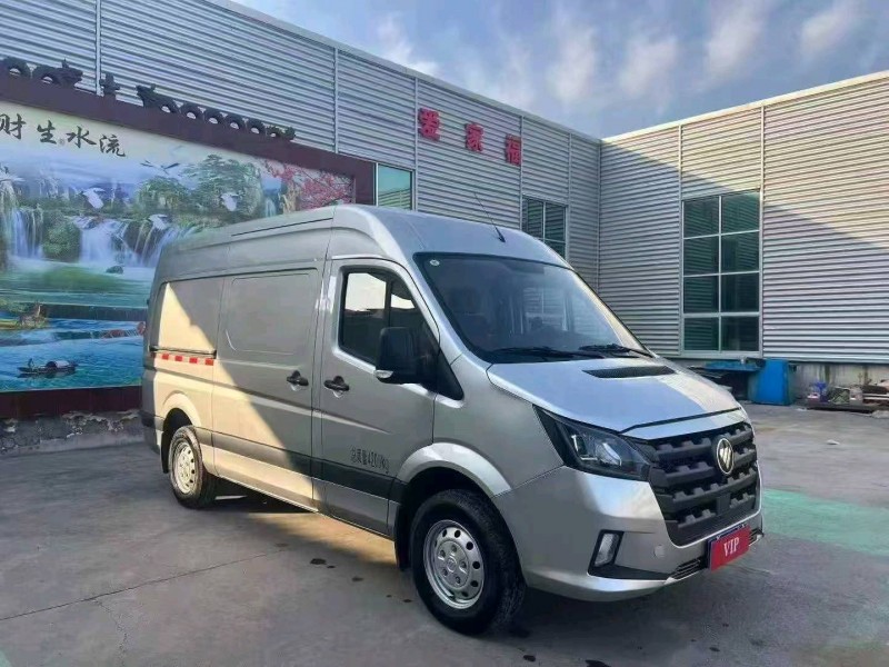 济宁25年福田图雅诺3