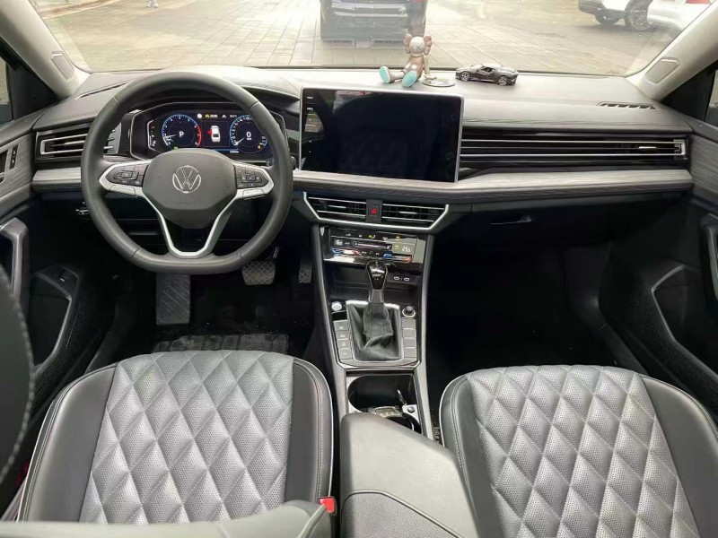 佛山22年大众速腾4