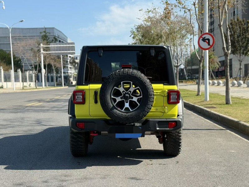 武汉25年Jeep牧马人5