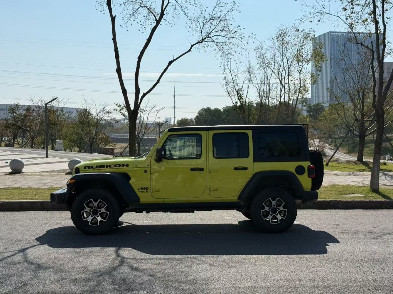 武汉25年Jeep牧马人7