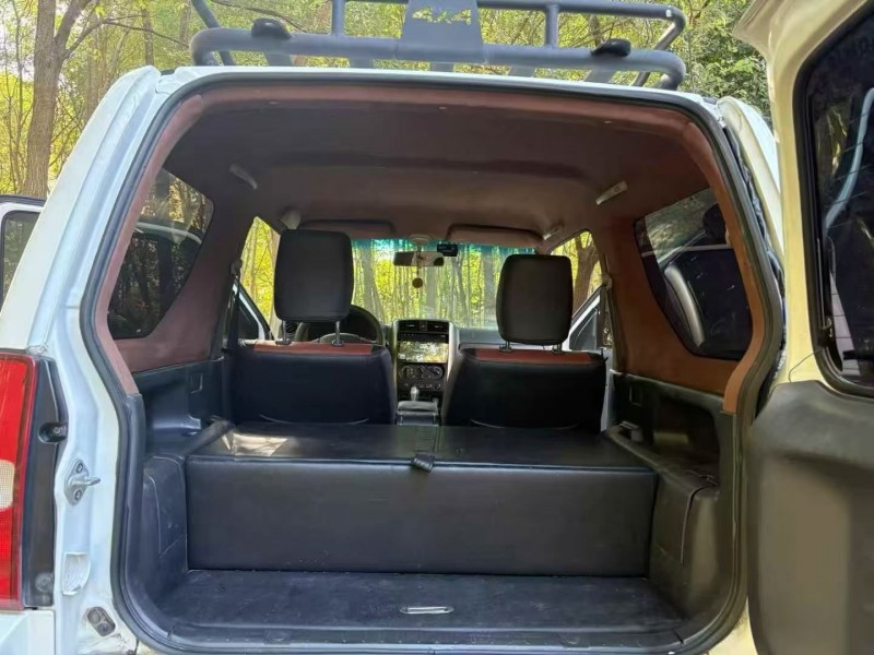 淄博17年铃木吉姆尼8