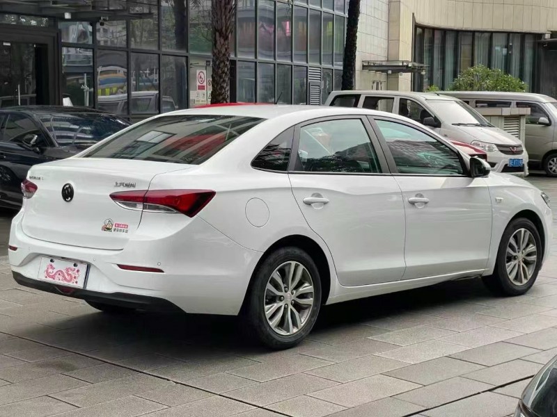 佛山23年别克英朗8