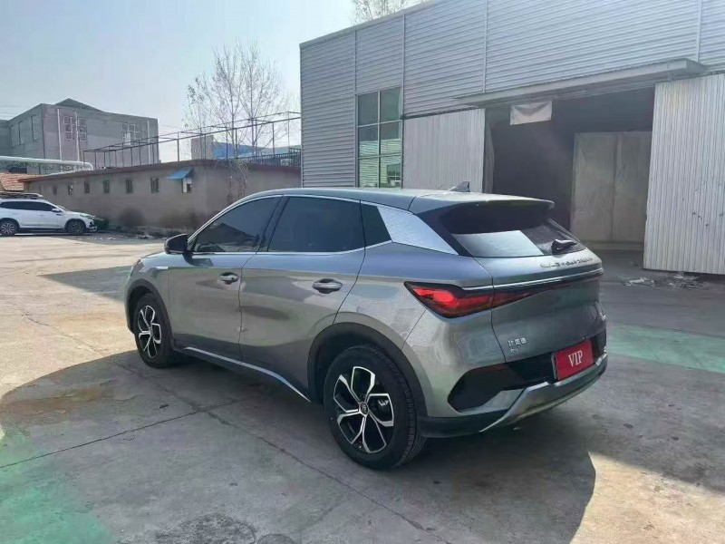 潍坊25年比亚迪元8