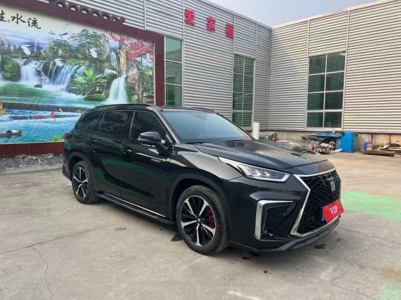 临沂24年丰田皇冠3