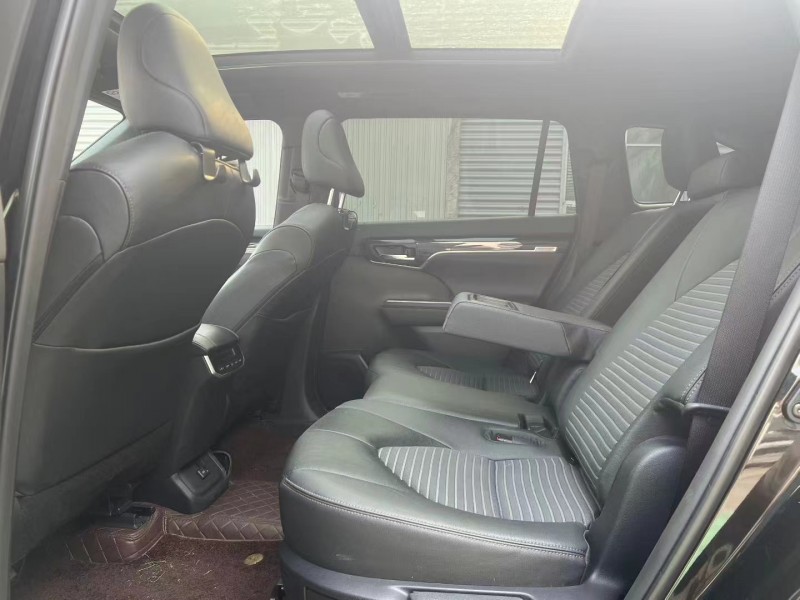 临沂24年丰田皇冠4