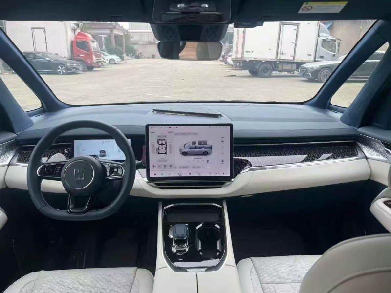 枣庄23年极氪汽车0094