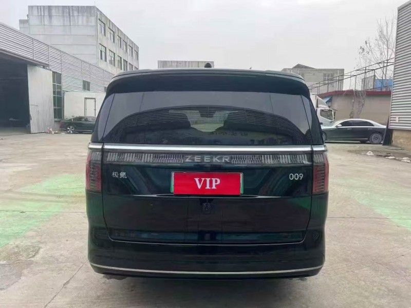 枣庄23年极氪汽车0097