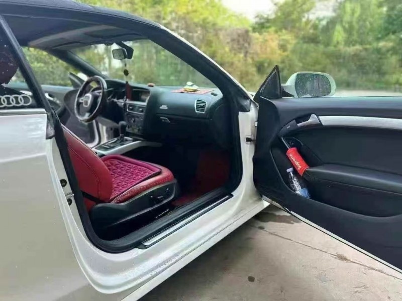 郑州12年奥迪A58