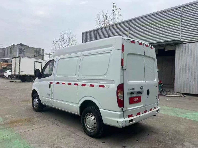 枣庄21年大通V808