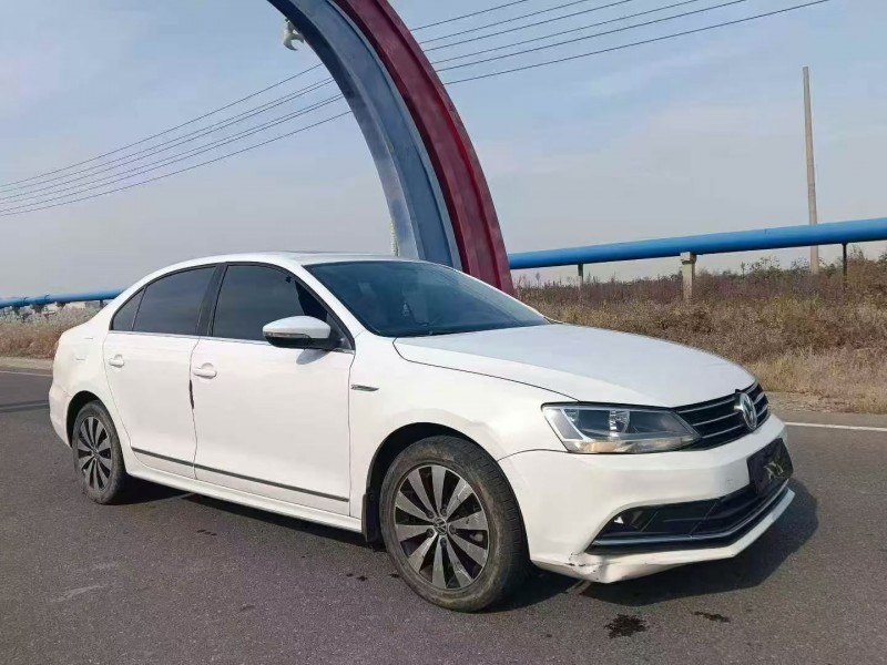 莱芜17年大众速腾3