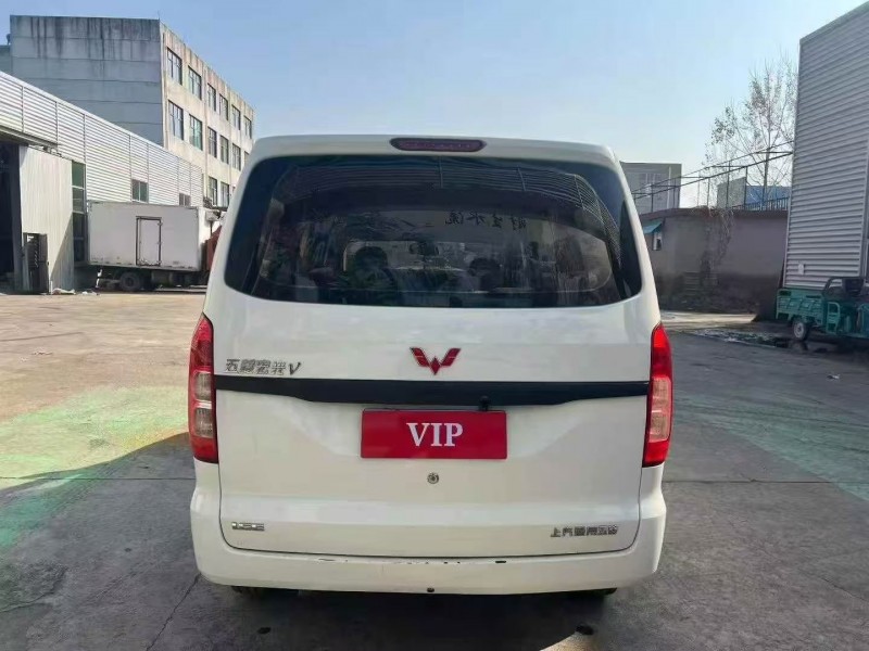 临沂21年五菱汽车宏光9