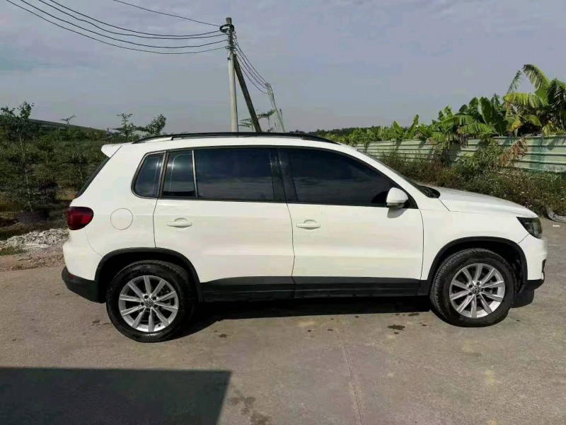 中山19年大众途观3