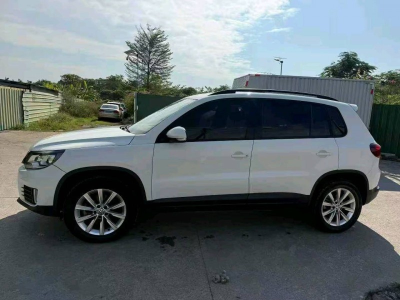 中山19年大众途观5