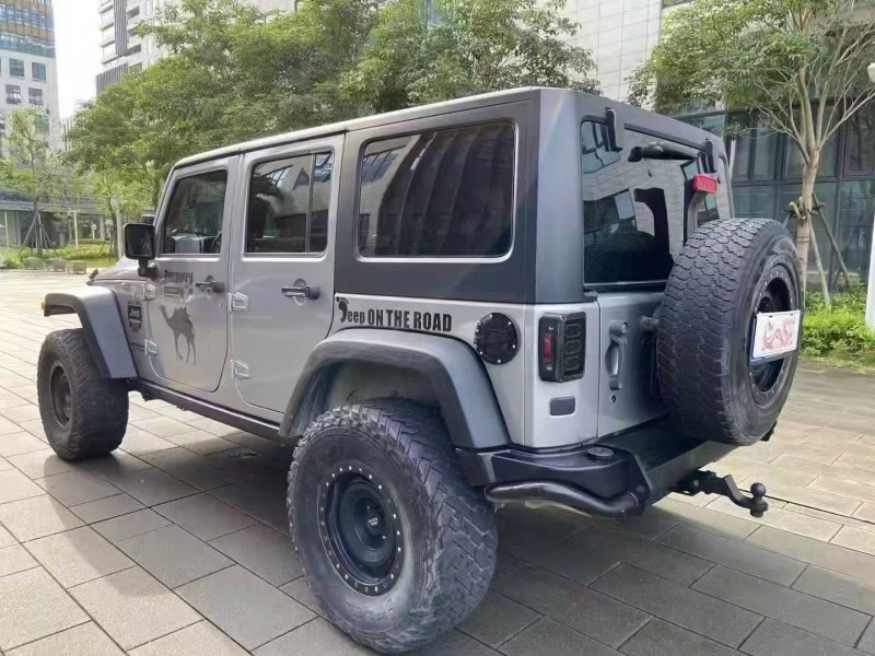 佛山19年Jeep牧马人7