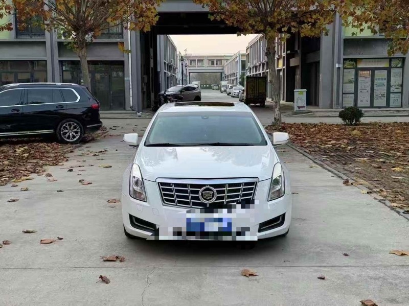 聊城13年凯迪拉克XTS1