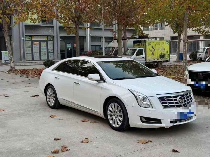 聊城13年凯迪拉克XTS3