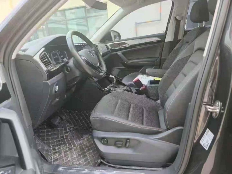 青岛22年大众探岳6