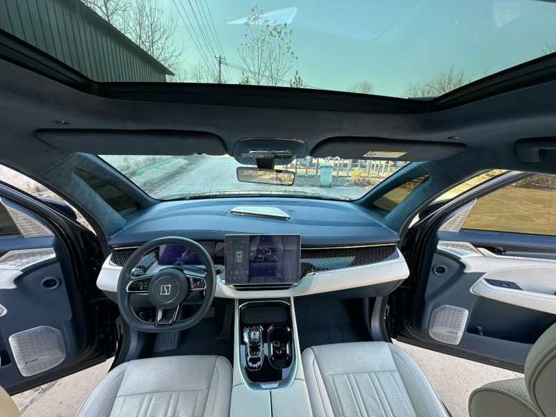 徐州24年极氪汽车0095