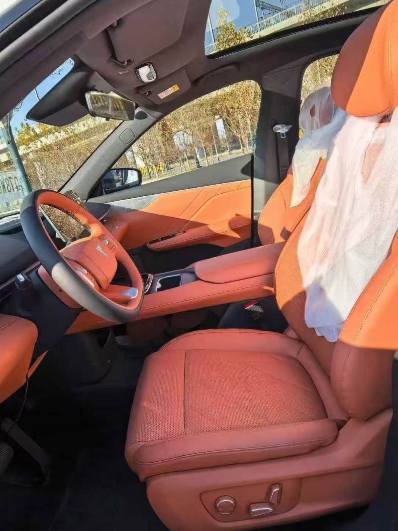 天津25年长安汽车深蓝5