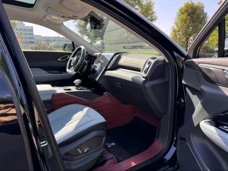 常州25年红旗HS35