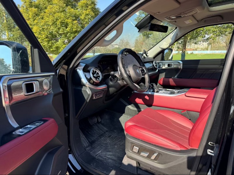 盐城25年长城汽车坦克5