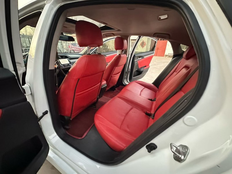 徐州17年本田思域6