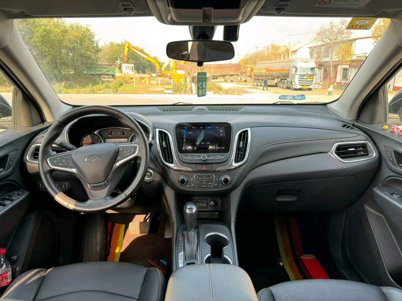 东营18年雪佛兰探界者5