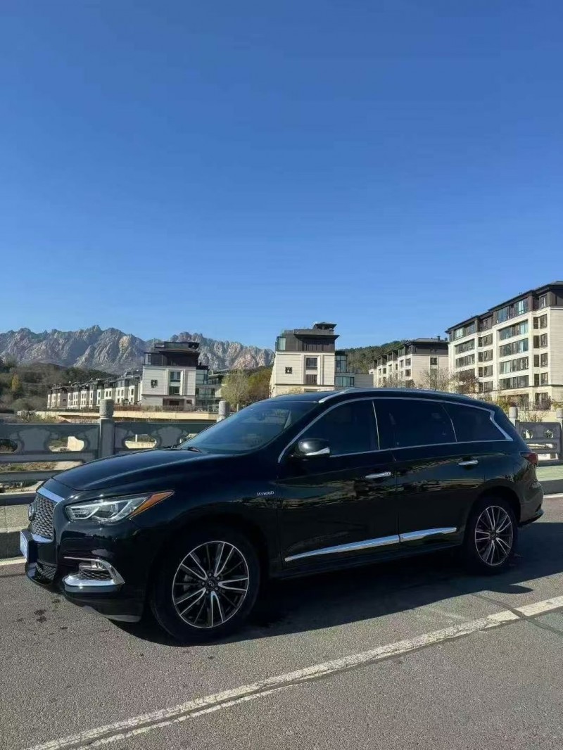 枣庄19年英菲尼迪QX602