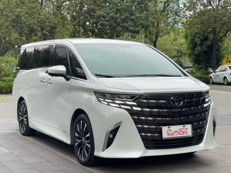 佛山24年丰田埃尔法3