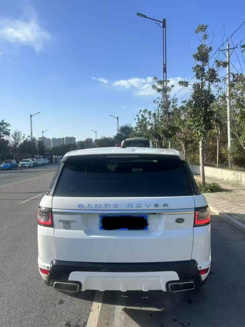 淮北17年路虎揽胜运动5