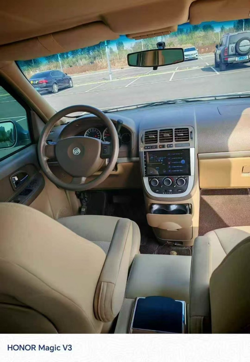 保定17年别克陆尊5