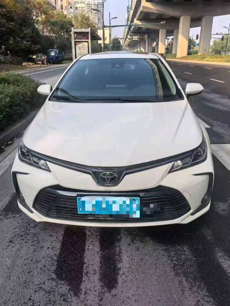 台州21年丰田卡罗拉1
