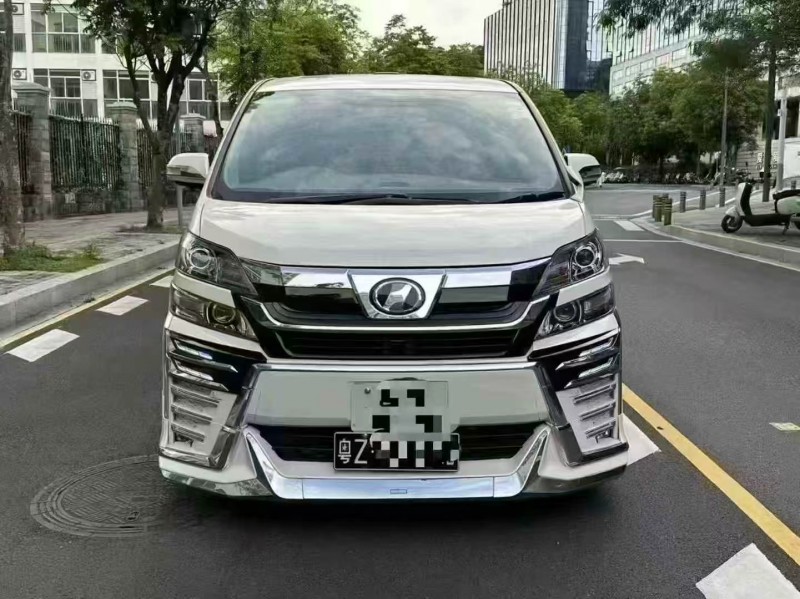 深圳15年丰田威尔法1