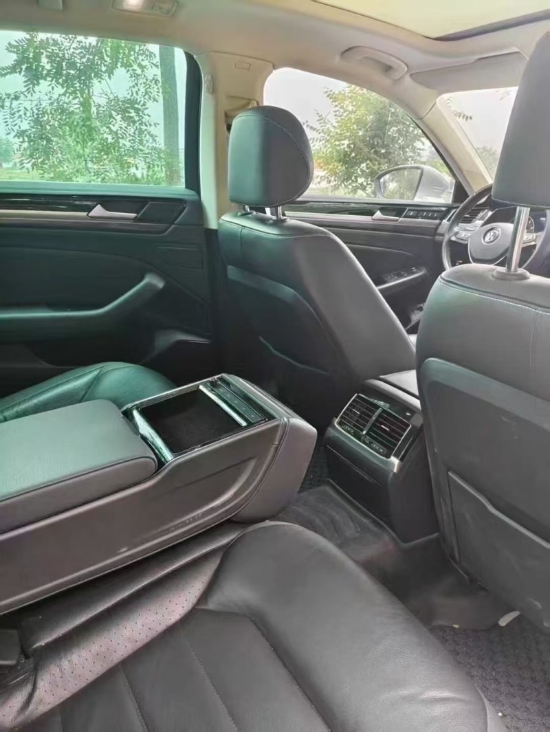 沧州17年大众辉昂4