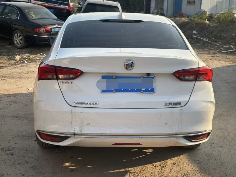 宁波22年别克威朗9