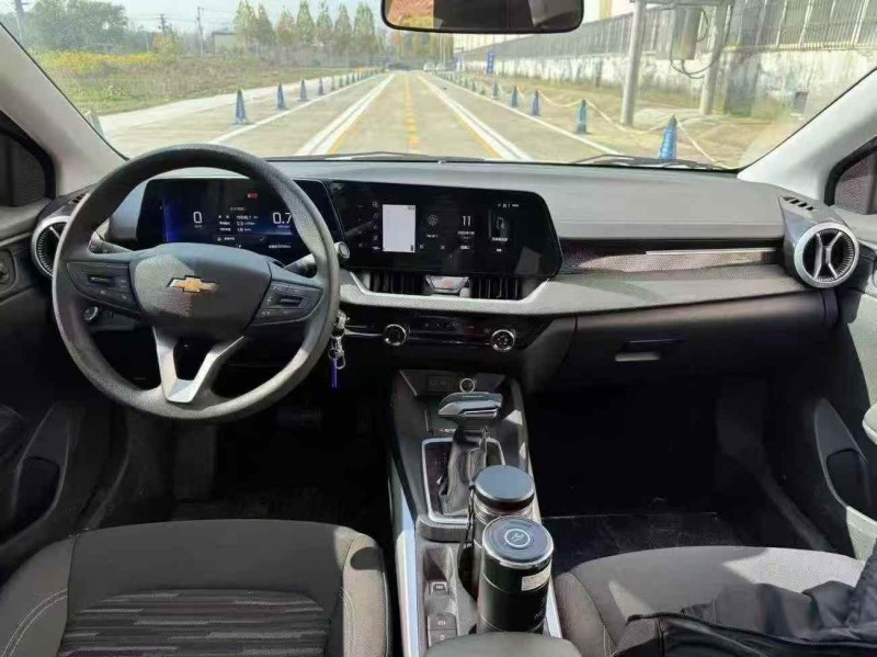 菏泽23年雪佛兰科鲁泽4