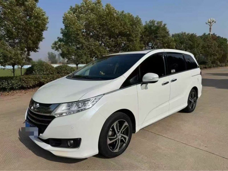 南京17年本田奥德赛2