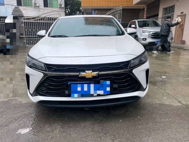 娄底23年雪佛兰科鲁泽1