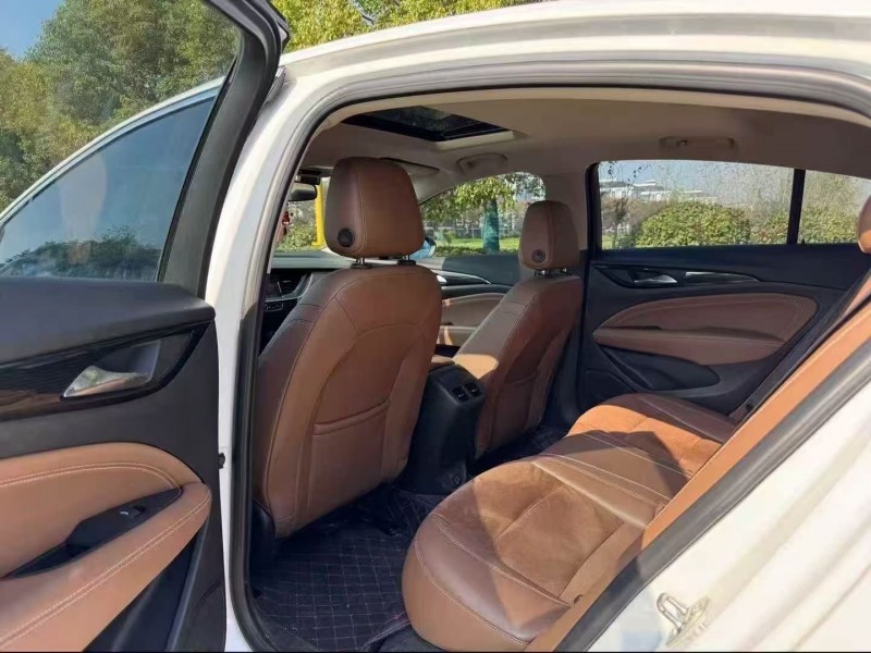 盐城18年别克君威5