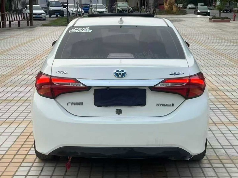 汕头18年丰田雷凌9