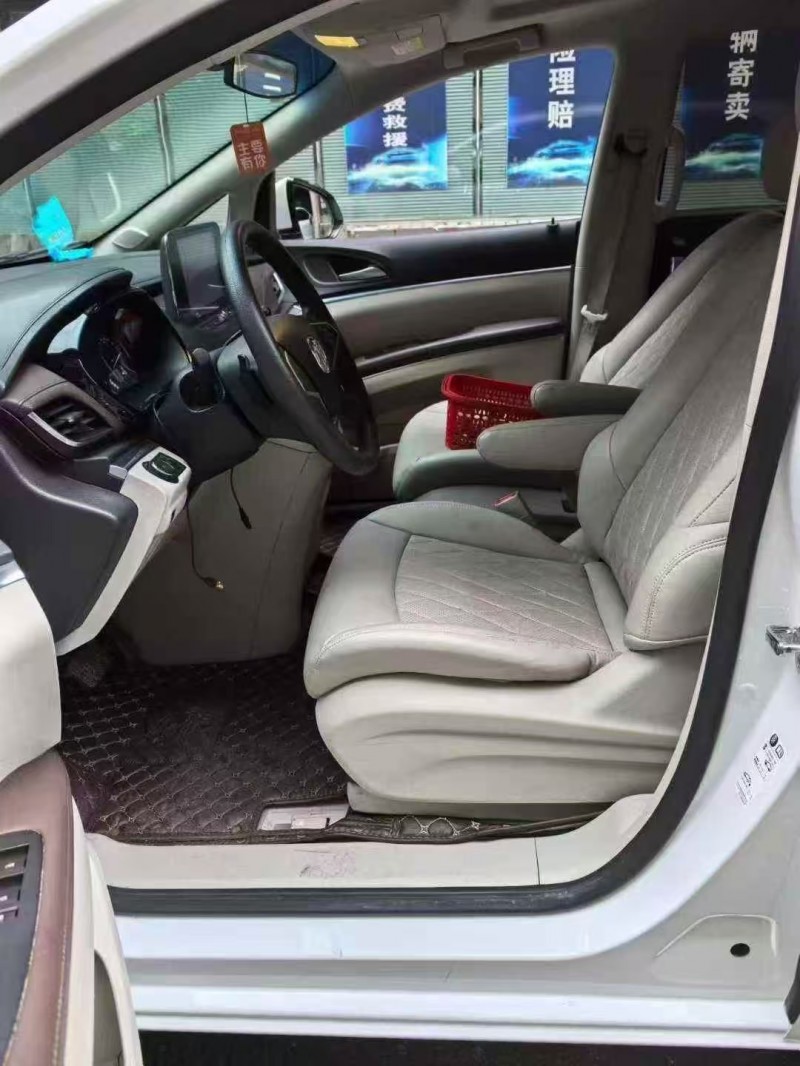 六盘水21年别克GL88