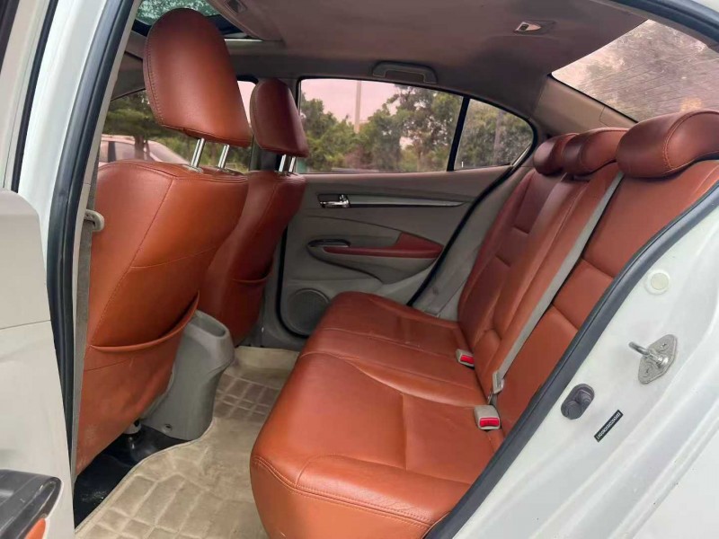 汕头14年本田锋范6