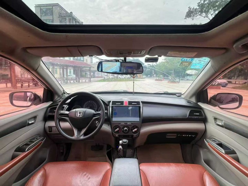 汕头14年本田锋范7