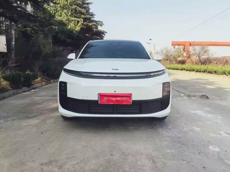 淄博24年理想L61