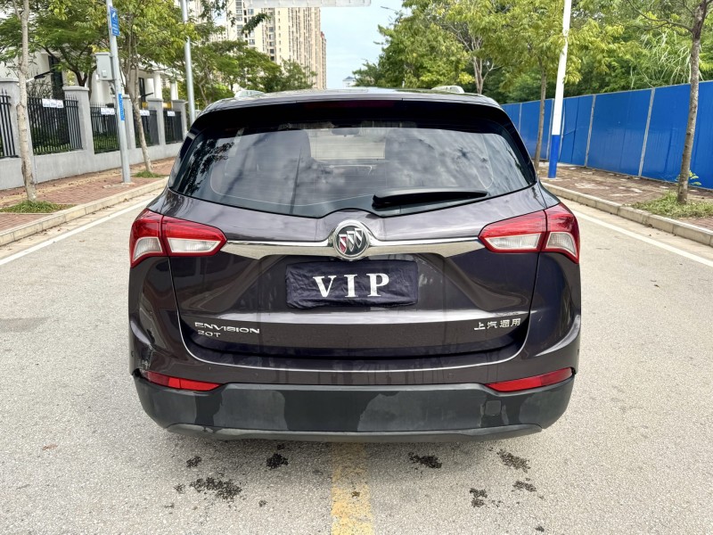 南宁18年别克昂科威8