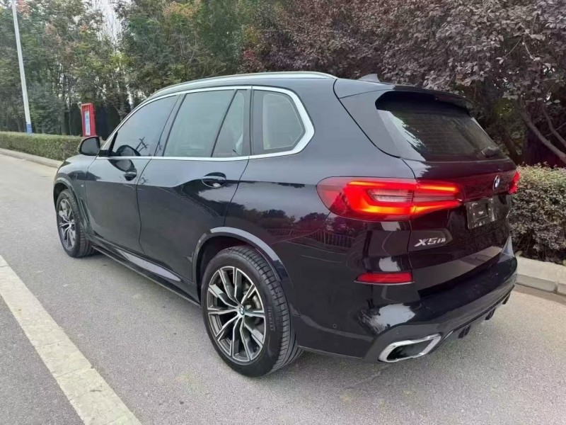 淄博21年宝马X58